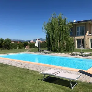 Vakantieboerderij Gaia, Lonato